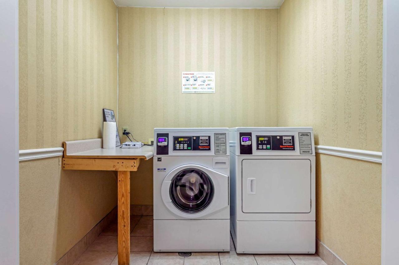 Comfort Suites Savannah North Port Wentworth Extérieur photo