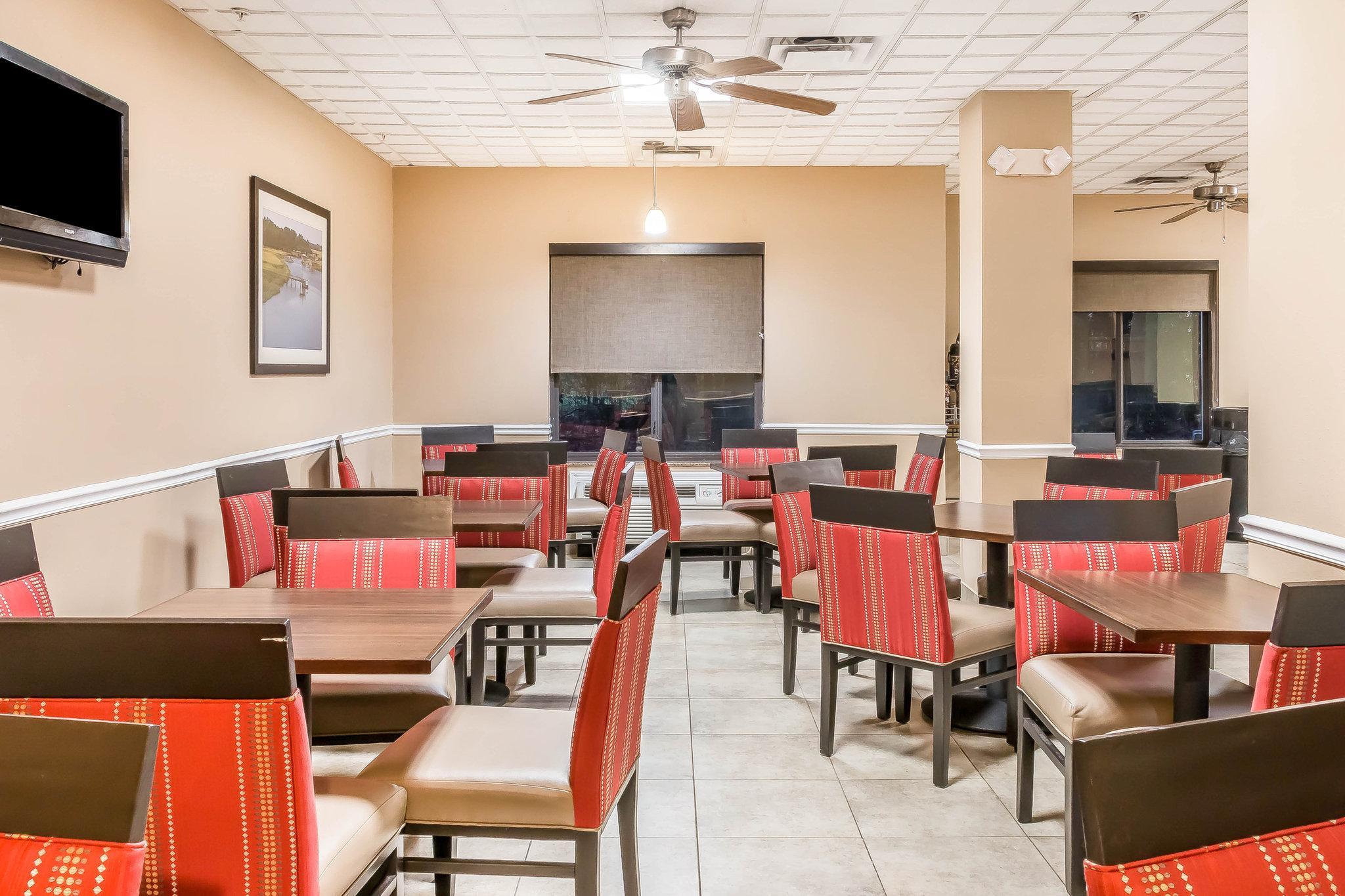 Comfort Suites Savannah North Port Wentworth Extérieur photo